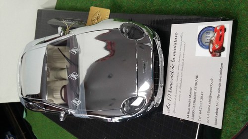 ASTON MARTIN DB7 chromée échel 1/18 GUILOY 67098 voiture miniature de collection - Picture 3 of 5