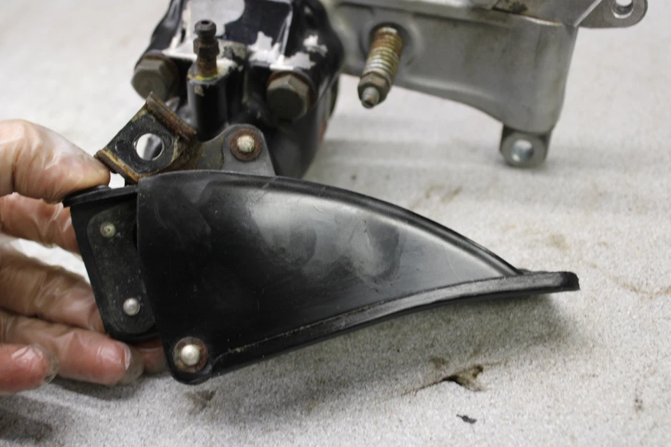 Honda CB750F Super Sport 1975 pinza de freno delantera B15-4506.oy Foto 4 de 4