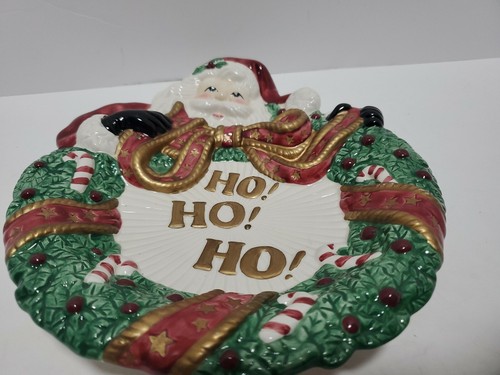 Fritz and Floyd Essentials Santa with Wreath Canape Plate, wall hanging - Picture 4 of 4
