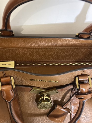 Bolso Cartera Michael Kors Nouveau Hamilton Mediano Cremallera Cuero Marrón Mostaza - Imagen 8 de 14