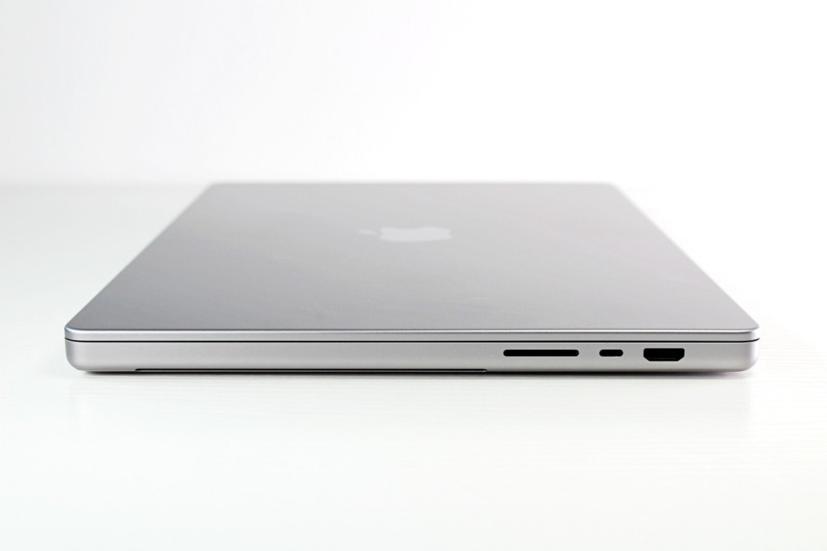 i7-M1 Apple MacBook Pro 16-inch Up to M1 Max 3.2GHz 64GB RAM i7-M1 Apple MacBook Pro 16-inch Up to M1 Max 3.2GHz 64GB RAM