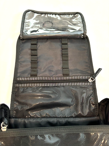Bolsa organizadora de viaje para maquillaje de tocador colgante negra Sephora Collection - Imagen 7 de 11