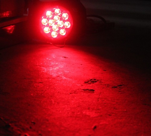 (4) Nuevo remolque rojo 4" para camión redondo freno parada de giro luz LED trasera con enchufe de ojal - Imagen 6 de 7