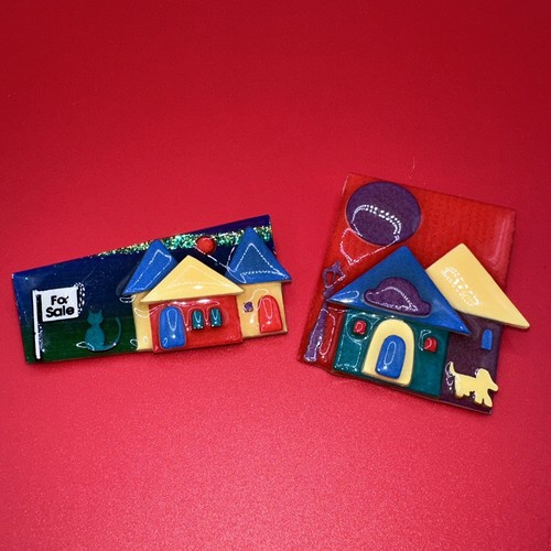 Vintage two Houses For Sale By Lucinda  Pins Brooch - Picture 1 of 7