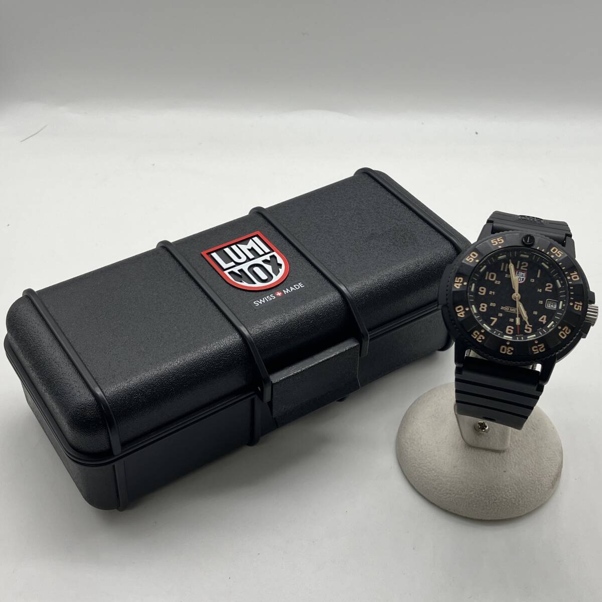LUMINOX 3000-1GBq H-3 LX-200 Quartz Wristwatch Used Water LUMINOX 3000-1GBq H-3 LX-200 Quartz Wristwatch Used Water