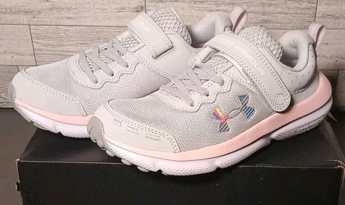 Girls UA Under Armour GPS Assert 10 Strap Fasten Sneakers Size 2Y- New in box - Picture 3 of 10