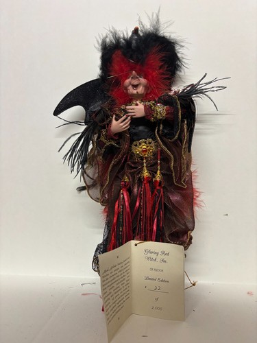 MARK ROBERTS "GLARING RED WITCH SM" 51-82008 #22 of 2000 - Picture 4 of 6