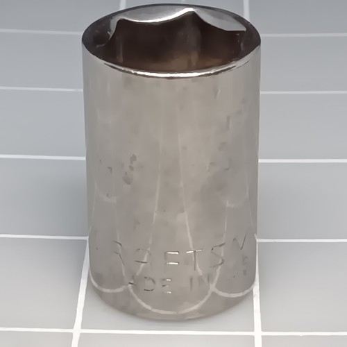 Craftsman 11/16in. 6 Point Socket 1/2" Drive -G- Inverted 44058 USA - Picture 2 of 7