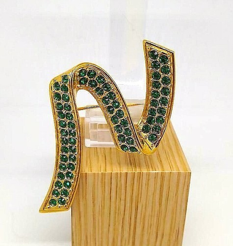 Vintage Zick-Zack Pin, grüne Strasssteine, goldfarbenes Metall, 3" lang, 1,5" breit - Bild 1 von 4