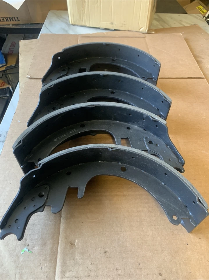 ProStop Drum Brake Shoe - Rear for 96-99 Chevrolet C2500 K2500 Suburban P30 - Image 4 of 4