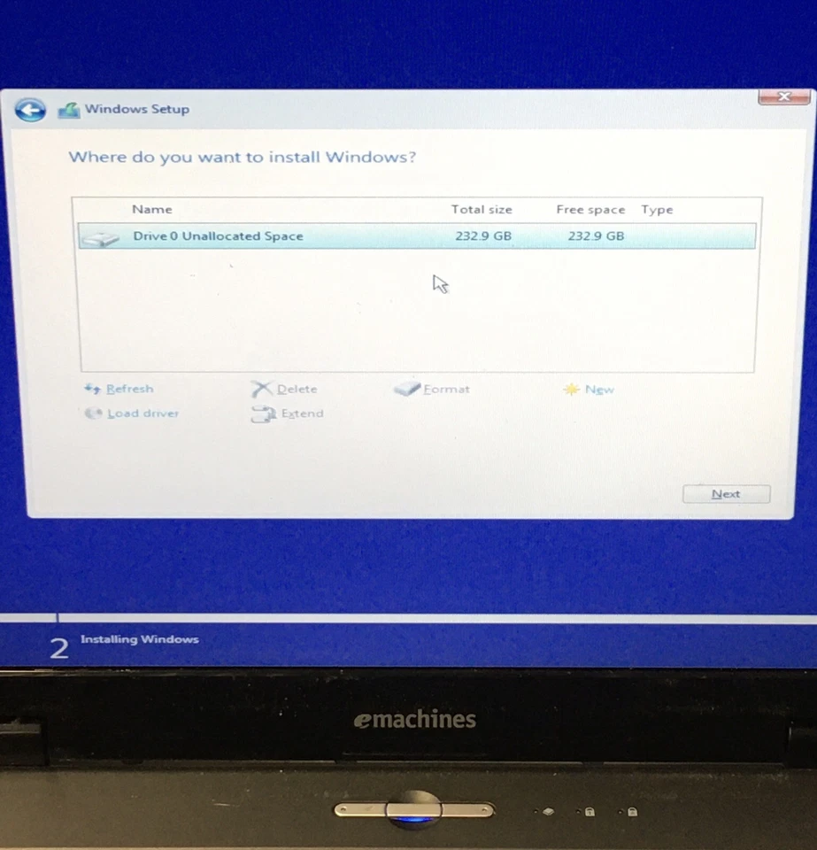 EMachines E525 15.6" Laptop Celeron CPU 900 2GB 250GB Boot/BIOS No OS H2551 - Image 3 of 4