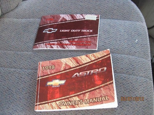Used Cornering Light Assembly fits: 1998 Chevrolet Astro Cornering beside headla - Picture 6 of 17