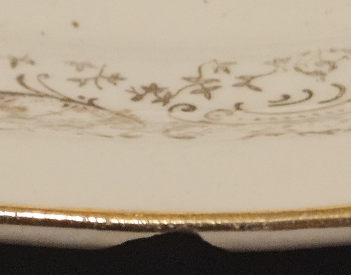 22 Kt Gold Trim 8 Tudor Rose Georgian China Plates, One With Small Chip - Picture 3 of 4
