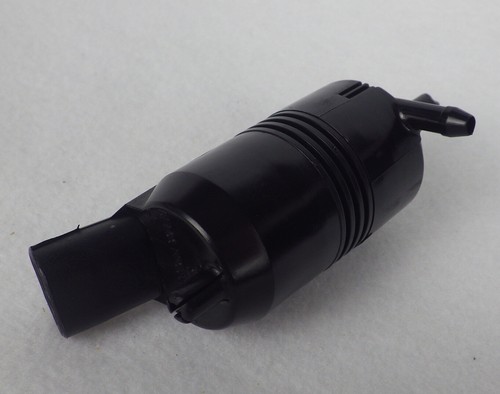 AC Delco Windshield Washer Pump # 22143195 - Picture 4 of 6