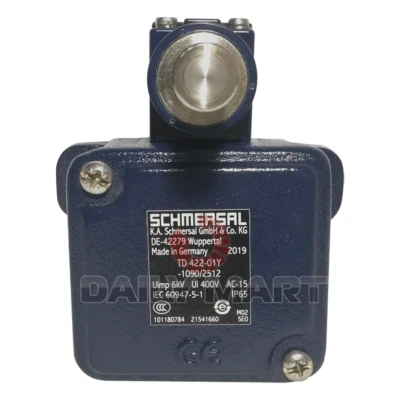 New In Box SCHMERSAL TD422-01Y-1090/2512 Limit Switch