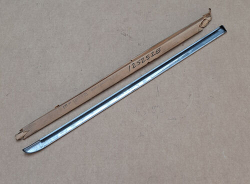 1949 Dodge Coronet Wayfarer Meadowbrook NOS MoPar Right Front DOOR EXT MOLDING - Picture 3 of 3