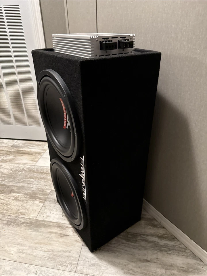 Caja de subwoofer MTX 12 pulgadas 1200 vatios doble cargada con Skar RP-800 Foto 2 de 4