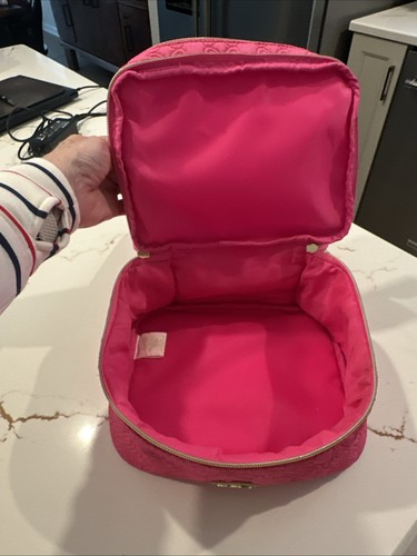 LILLY PULITZER BORSA COSMETICA trapuntata rosa brillante borsa trucco ottime condizioni - Foto 10 di 12