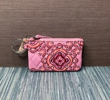Vera Bradley Zip ID Case in Cotton - Lavender Medallion