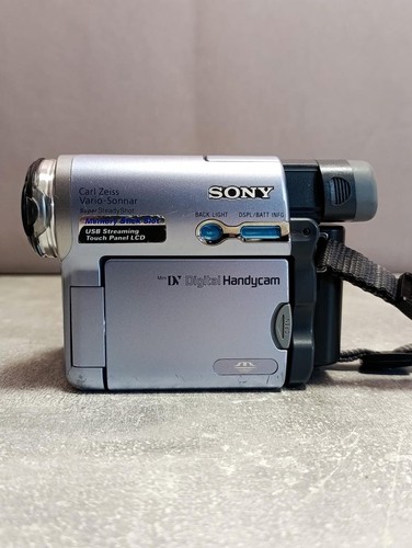 Sony Handycam DCR-TRV22E Mini Dv Camcorder - Bild 1 von 8