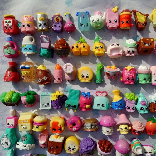 Set 100 pezzi Shopkins con selezioni casuali action figure mini bambole in vinile giocattoli - Foto 4 di 18