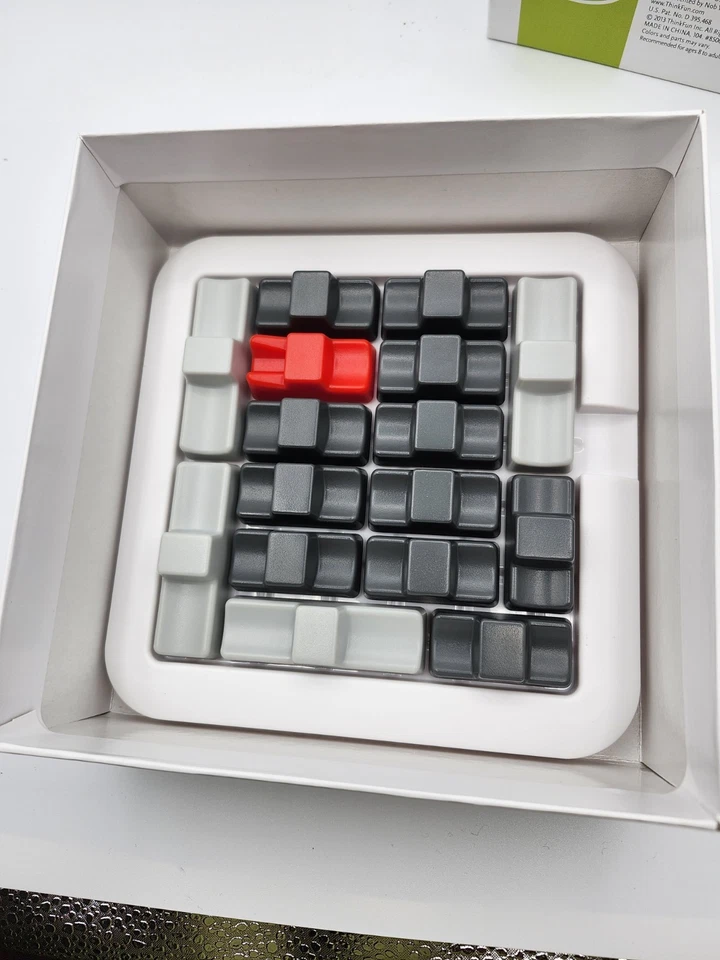 Rush Hour Brain Fitness ThinkFun Sliding Logic Game Education 80 challenges - Image 3 of 4