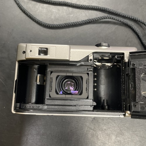 Konica Z-up 118 cámara súper compacta cámara analógica 35 mm - Imagen 7 de 16