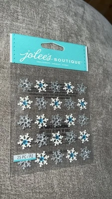 JOLEE'S BOUTIQUE Jolee's White & Silver Snowflakes Repeats Scrapbooking Stickers