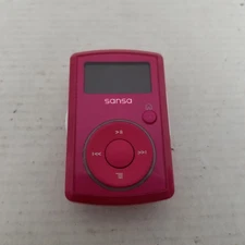 Sandisk Sansa Clip 2GB Digital Media Player MP3 Pink BAD BATTERY FOR PARTS