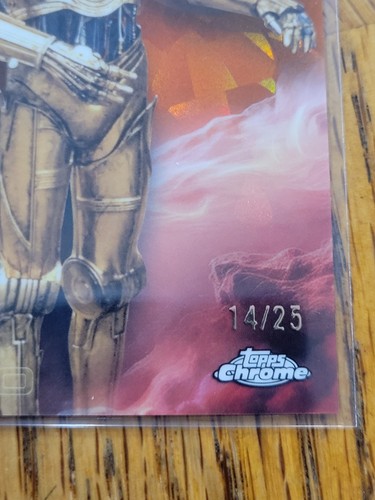 2025 Topps Chrome Sapphire Star Wars C-3PO Orange Refractor 14/25 - Picture 4 of 5