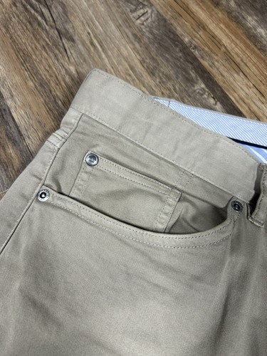 Pantalones Peter Millar Para Hombre 34x29 Ultimate Satén 5 Bolsillos Chino Beige Elastizado Golf - Imagen 6 de 14