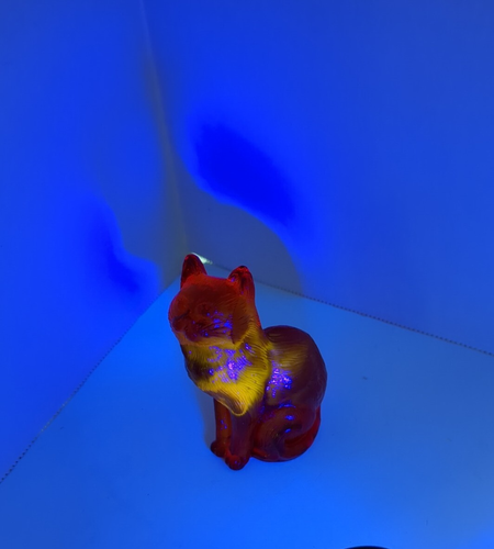 Mosser Sitting Cat Kitten Feline Ruby Red Figurine GLOWS with UV Light Vintage - 第 10/10 張圖片