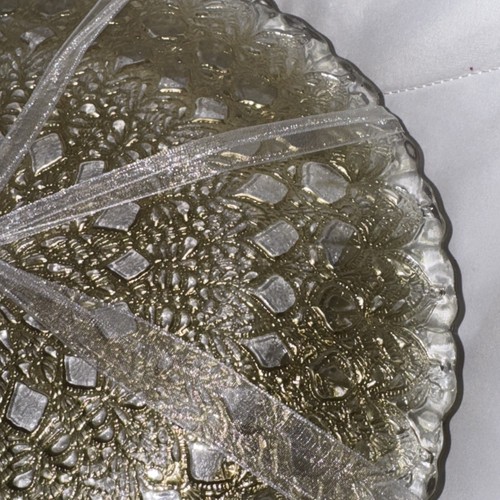 4 Gold Artistic Accents Hand Decorated Lace Embossed Glass Dinner Plates Turkey - Picture 11 of 15