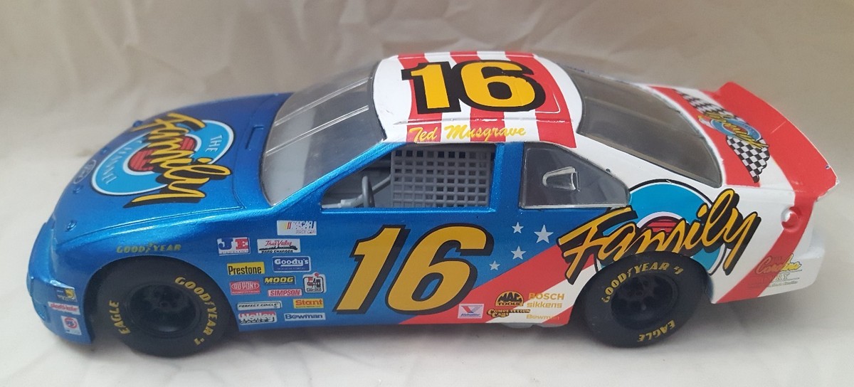 1995 Racing Champions #16 The Family Channel 1:24 Scale Ford