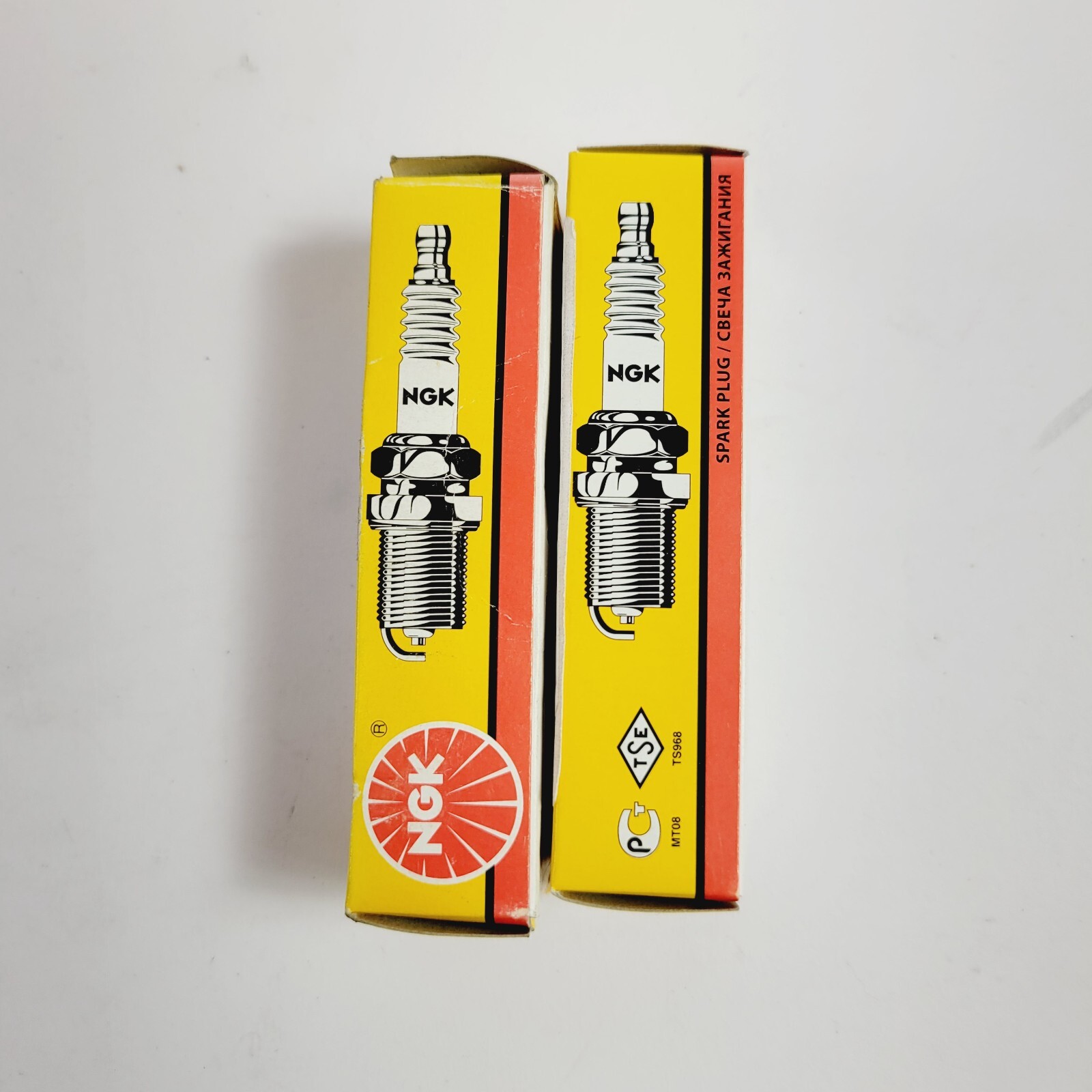 NGK Spark Plug For Suzuki DS80 RM80 Honda XL175 Yamaha RT100 1111 BR7ES