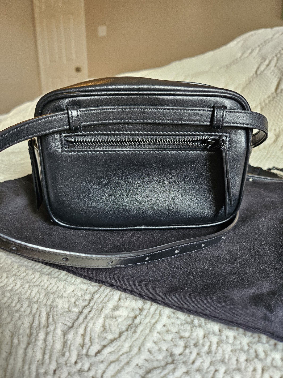 Borsa da cintura autentica Saint Laurent YSL Lou