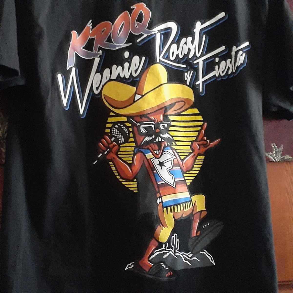 【Raucohouse】Friends box print tee IMG_4158.jpg?v=1739390319