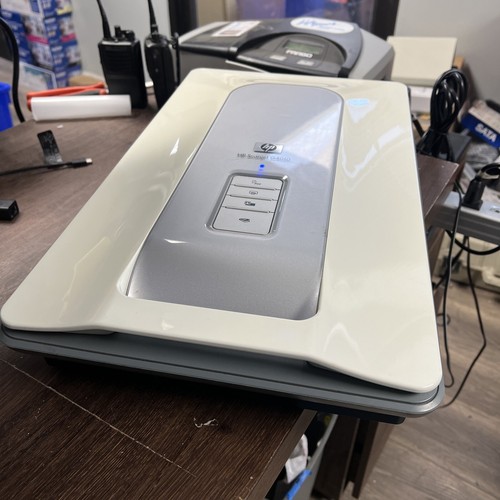HP Hewlett Packard ScanJet G4010 4800 x 9600 dpi Flatbed Photo Scanner - Picture 2 of 6