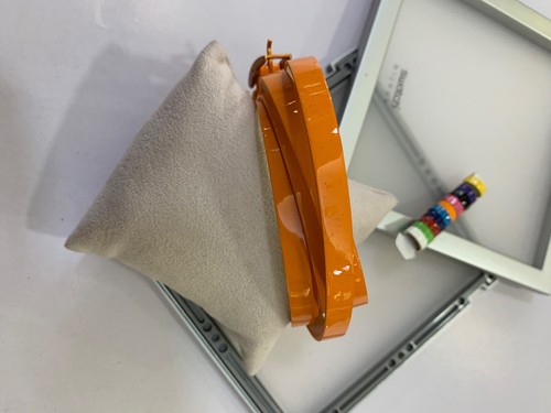 BRACCIALE SWATCH MULTIGIRO "PELLE ARANCIONE" REF JBO010-U PASSANTI ARCOBALENO - Foto 3 di 3