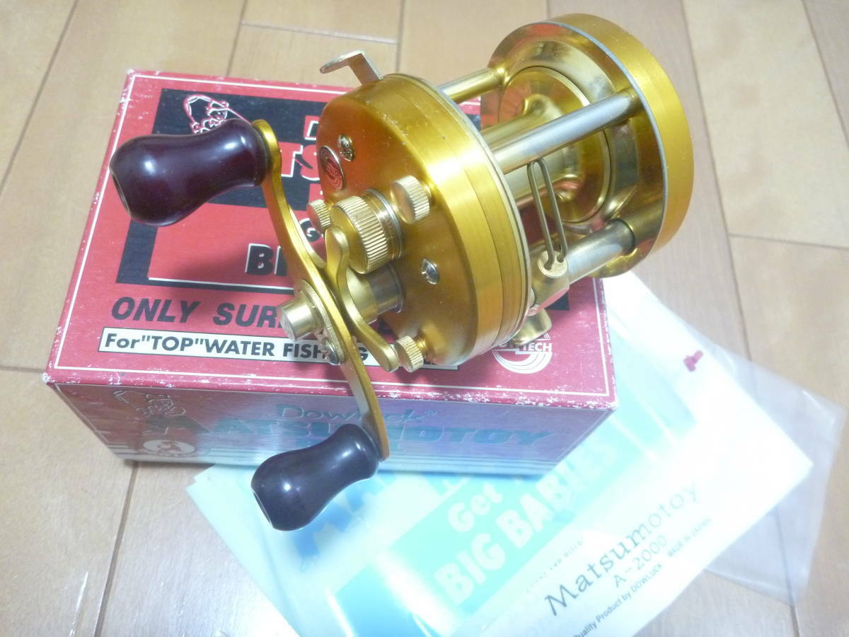 USED Dowluck Baitcasting Reel Matsumotoy A-2000 Old Gold Fishing Mint With Box USED Dowluck Baitcasting Reel Matsumotoy A-2000 Old Gold Fishing Mint With Box