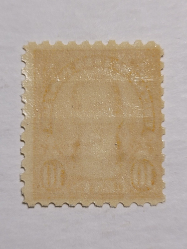 US Scott #591 Mint Never Hinged 10c Yellow Monroe perf 10, 1925 regular issue OG - Picture 2 of 2