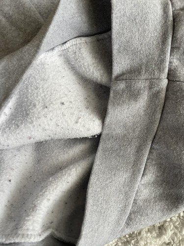 G Crown kids sz. S “ London” gray hoodie. Great quality - Picture 4 of 8