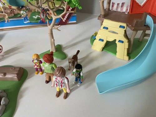 Playmobil Family Fun 71001 Adventure Treehouse with Slide, LED Campfire - Picture 2 of 8