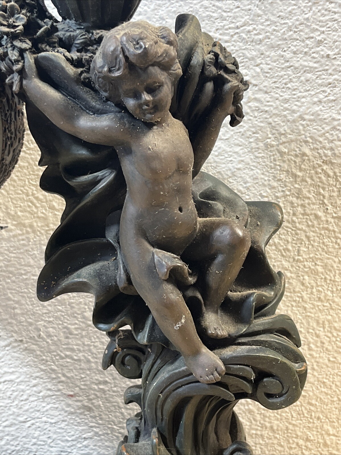Picture 5 of 16
