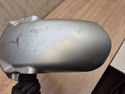 Guardabarros delantero Suzuki GSF1200 GSF 1200 Bandit 2001-2005 53111-31F00 - Imagen 12 de 18