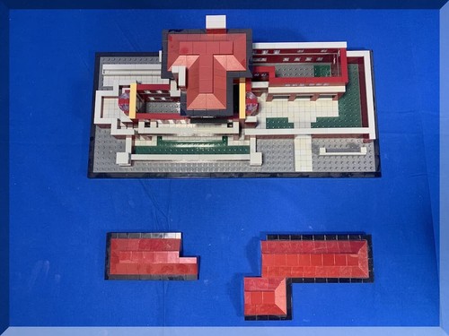 LEGO ARCHITECTURE BUILDINGS ROBIE HOUSE FRANK LLOYD WRIGHT - FREE SHIPPING - Picture 4 of 22