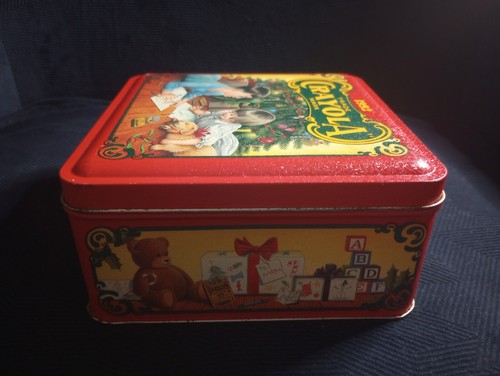 1992 Crayola Crayon Collectible Holiday Tin - Picture 5 of 9