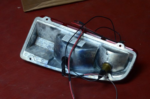 Nuevo de Lote Antiguo 1972-80 Dodge Truck D100 D200 D300 Luz Trasera Izquierda Lámpara Carcasa 3635647 OEM - Imagen 14 de 16