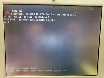 Vintage Winbook XL Laptop Pentium 233 MMX 64MB 6GB 1.44MB Vintage Winbook XL Laptop Pentium 233 MMX 64MB 6GB 1.44MB