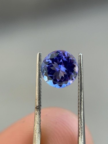 8 Ct AAA+ Certified Natural Rare Lustrous Blue Tanzanite Round Cut Gemstone - Picture 2 of 3